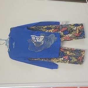 Carter's size 8 pajama set
